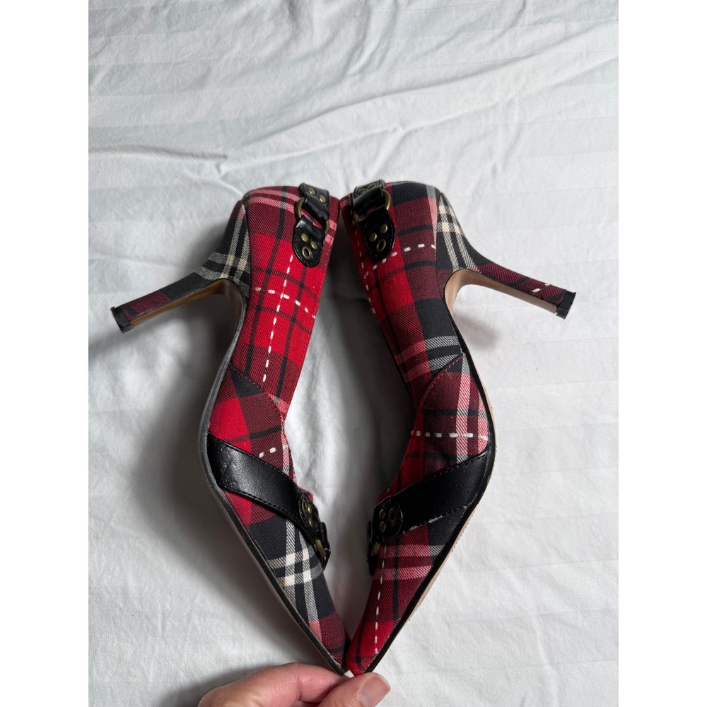 Wild Rose Red Plaid Pointed Toe Pumps Buckle Stiletto Heels Sz 6 Alt Metal - Picture 4 of 8